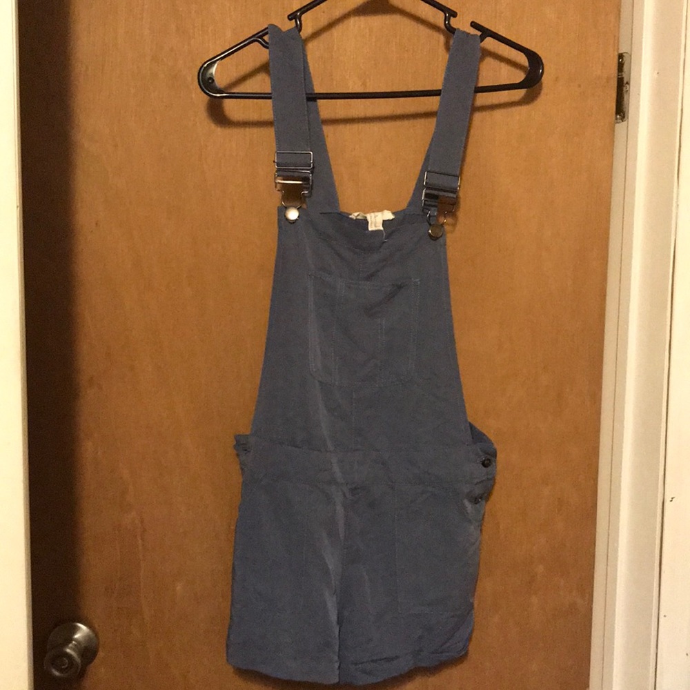 Short overalls - Picture 1 of 2